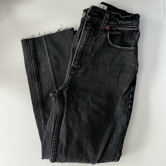 Abercrombie & Fitch The ‘90s Straight Ultra High Rise Jeans Curve Love 24 Short - Picture 4 of 4